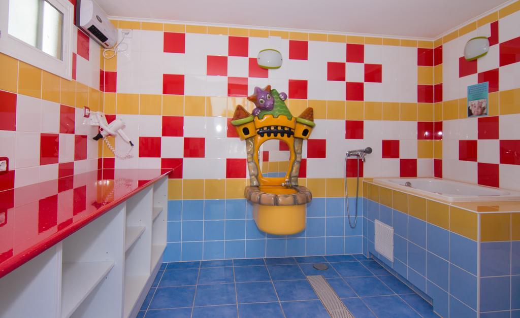 Complejo Turistico & Cabopino Campsite 4*